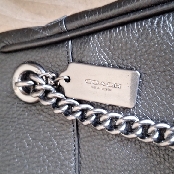 Coach leather handbag - Picture 6 of 9
